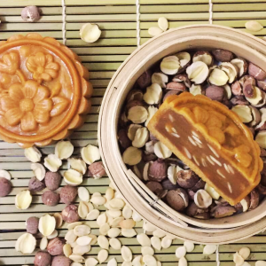 Baked Pure Lotus (with or without yolk)