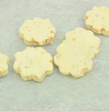 White Salted Almond Cookies (M)
