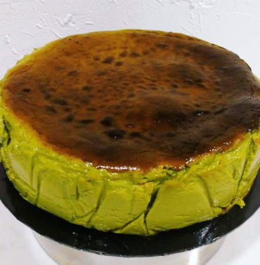 Matcha Azuki Burnt Cheesecake